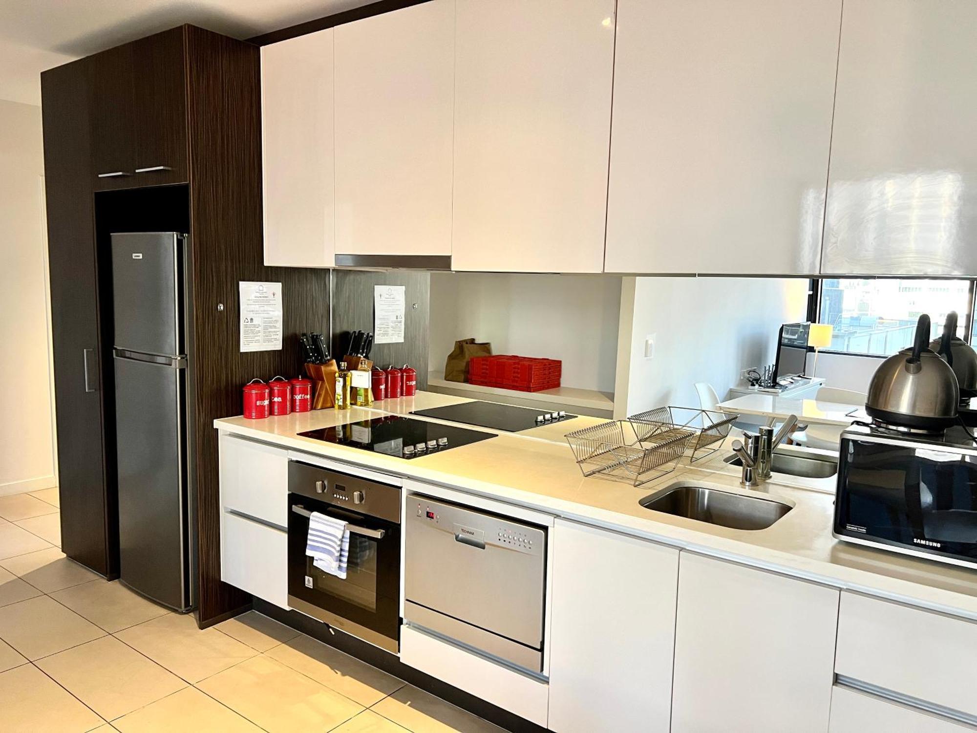 Readyset Apartments At Madison เมลเบิร์น ภายนอก รูปภาพ