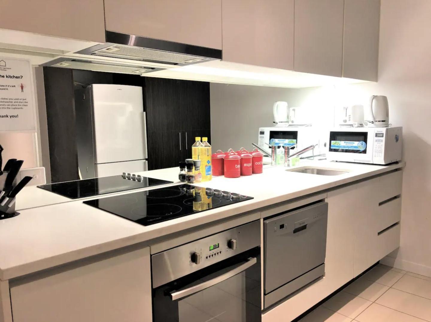 Readyset Apartments At Madison เมลเบิร์น ภายนอก รูปภาพ