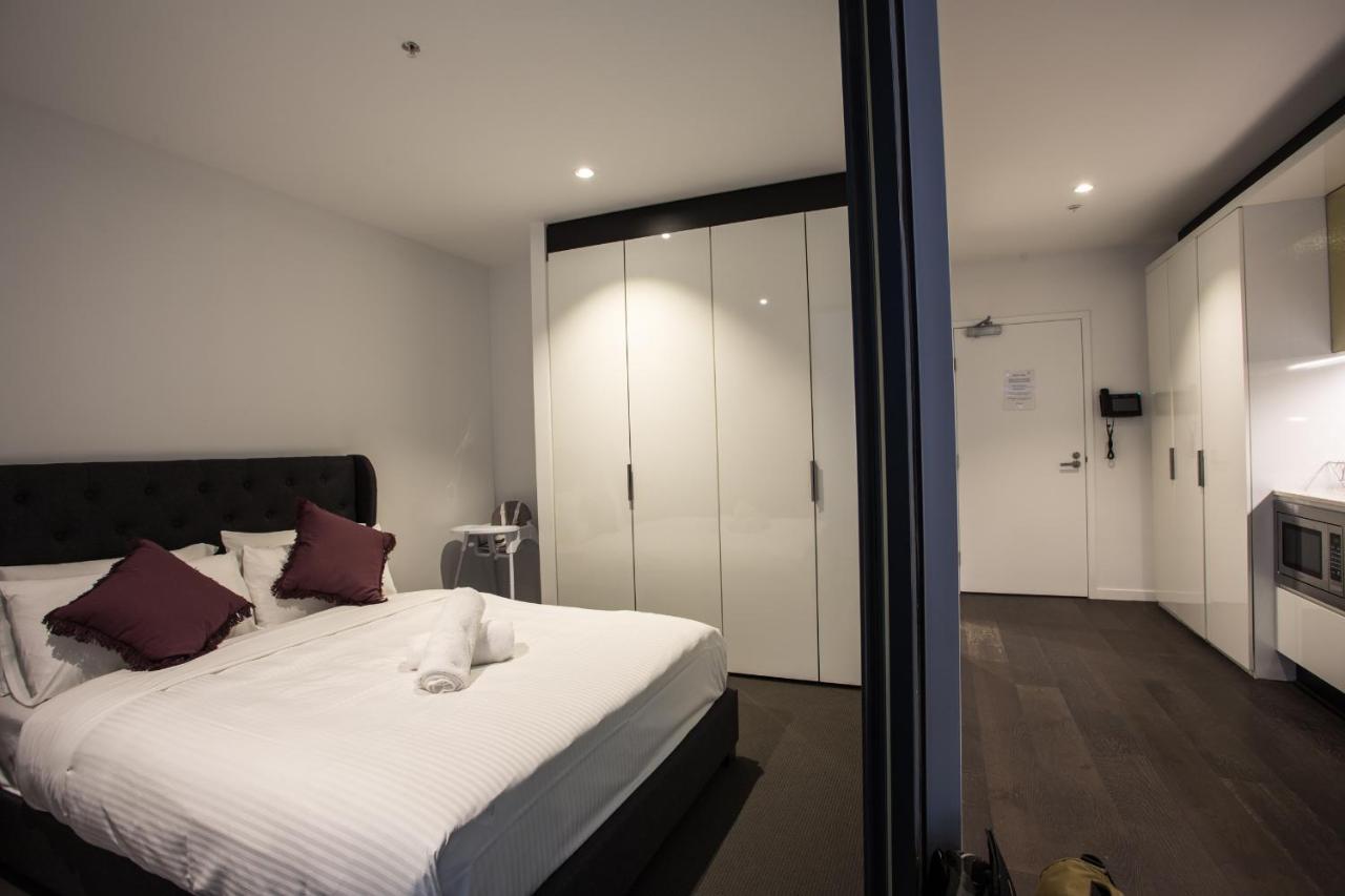 Readyset Apartments At Madison เมลเบิร์น ภายนอก รูปภาพ